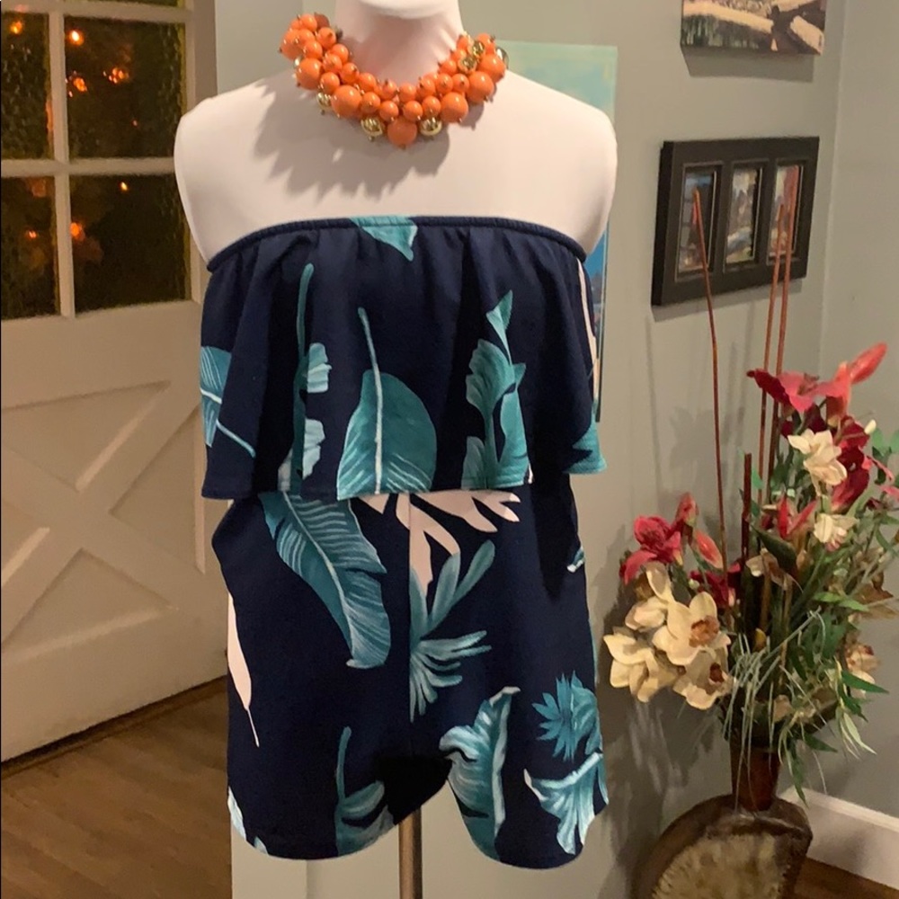 Tropical Leaf Pattern Romper with Pockets